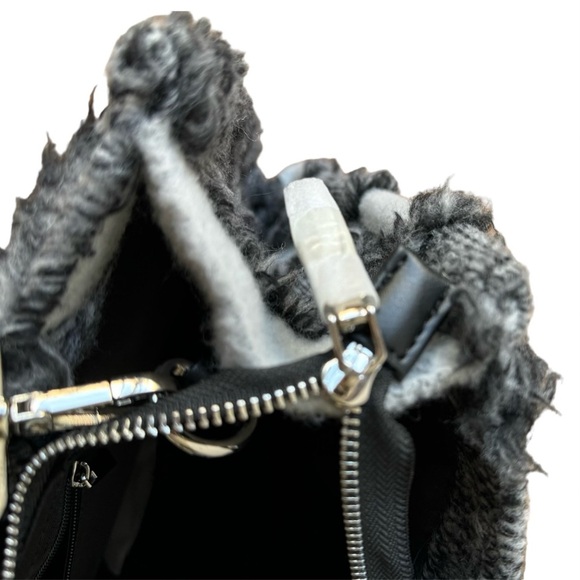 Alex•Max Europe Faux Fur Patchwork NWT Crossbody Tote Purse Bag - Picture 2 of 5